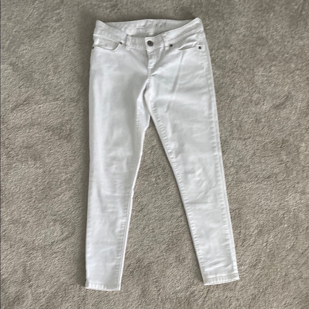 LIMITED 678 Women's White Jeans